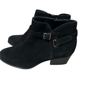 Giani Bernini Black Suede Ankle Booties with Buckle Strap